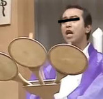 しむけん
