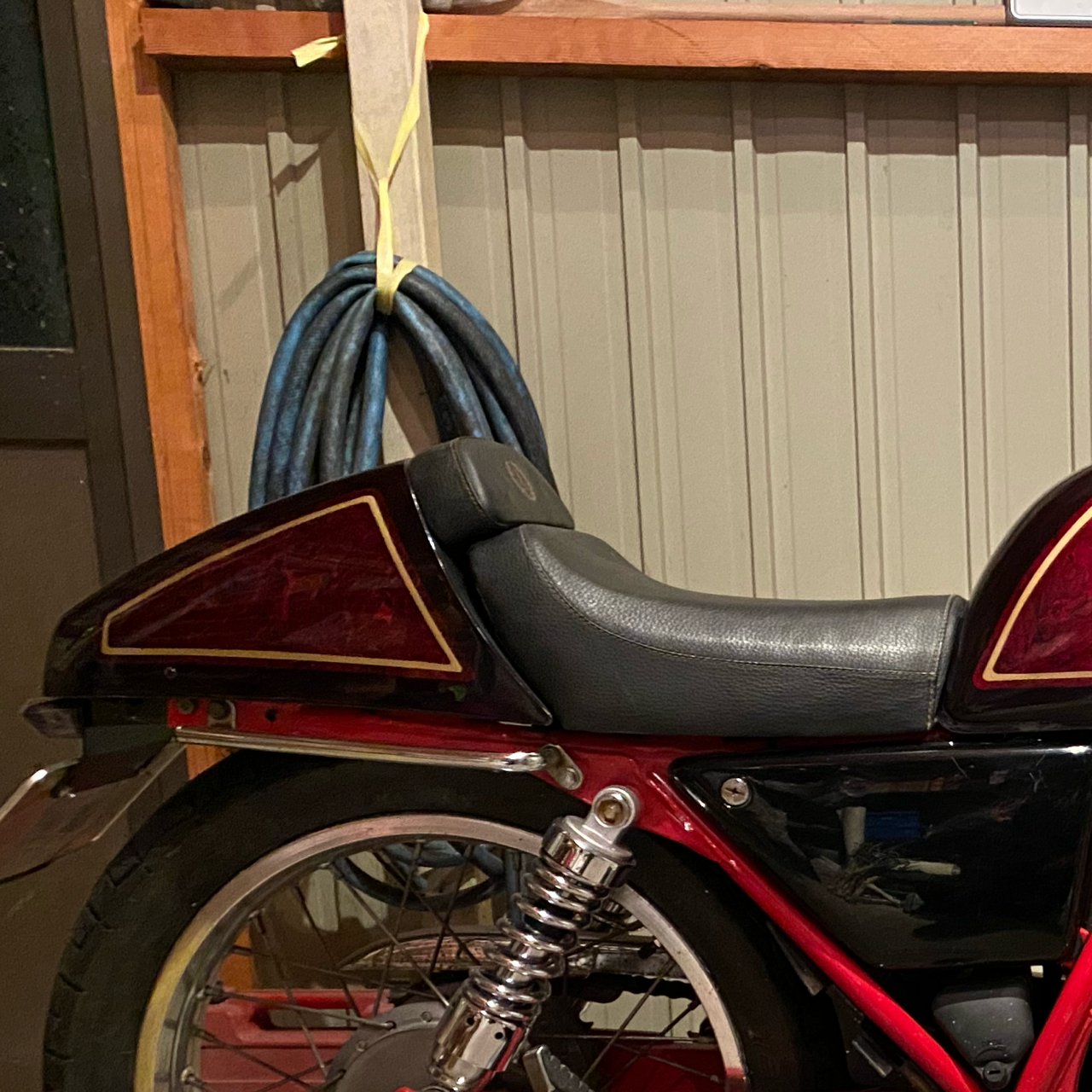 純正シングルシートが好きっ Gb250 クラブマン シングルシート取付 他と一緒じゃ嫌だっ