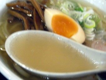 R1104032.JPG R1104032.JPG