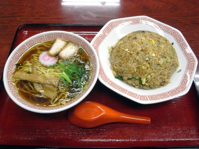 R1102304.JPG R1102304.JPG