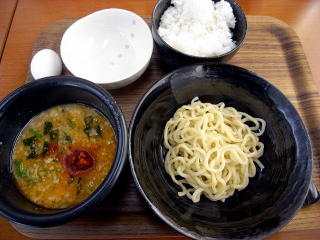 R1104102.JPG R1104102.JPG