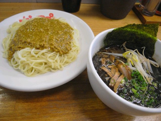 R0021887.JPG R0021887.JPG