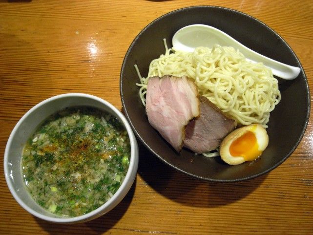 R1090549.JPG R1090549.JPG