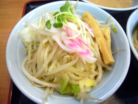 R1100305.JPG R1100305.JPG