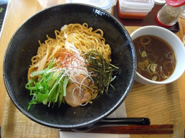 R1103856.JPG R1103856.JPG