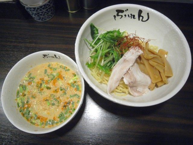 R1096925.JPG R1096925.JPG