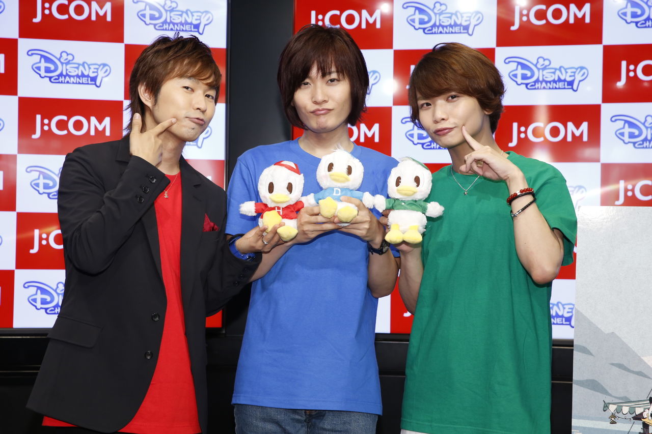 人気声優の代永翼 ヒューイ役 さん 永塚拓馬 デューイ役 さん 小林大紀 ルーイ役 さんが ドナルドダック口 くち でハイポーズ イケボラボ