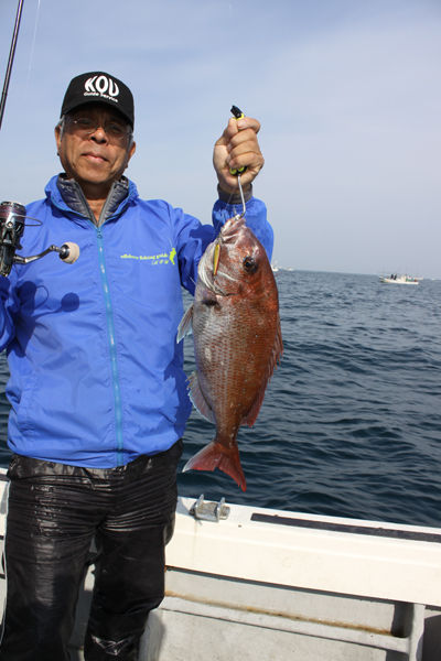 第3回 マダイ釣り その ルアー釣りは凄い チャーマス 北村秀行のトライ エラーの釣り