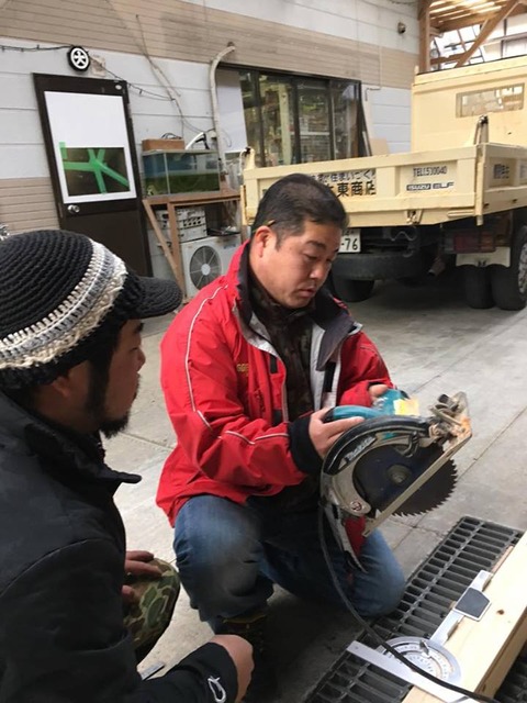 12782086_836889063124617_1743577593_n