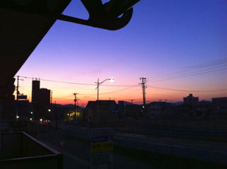 101124asayake