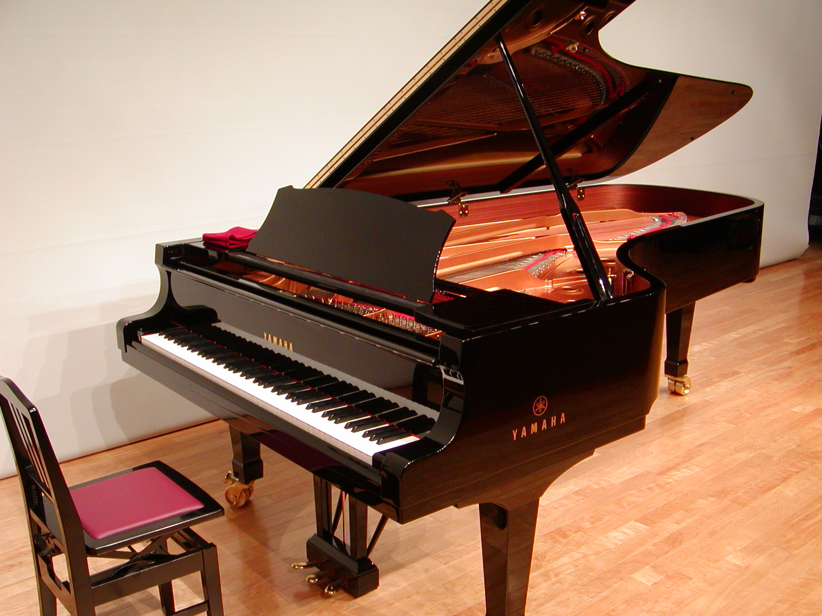 ピアノの時間貸しを始めました いこまい館