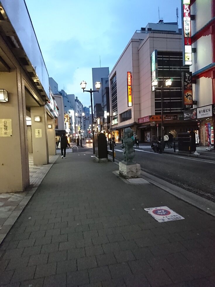 魚魯こ うろこ 新潟市中央区弁天2 毛ガニ山 Secret Base 新潟を満喫するブログ