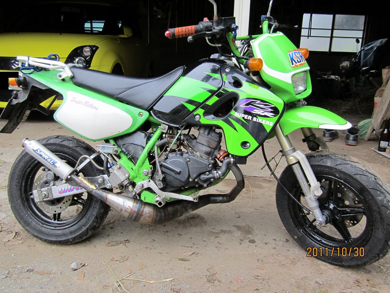 カワサキKSR110アルミホイールKSR‐2より取りはずし品