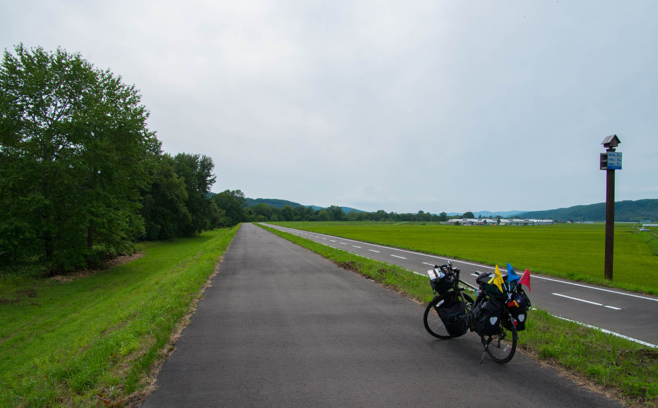 北海道一周自転車ツーリング19日目 峠を超えて旭川まで1km おれが自転車だ 北海道一周自転車ツーリング19日目 峠を超えて旭川まで1km おれが自転車だ