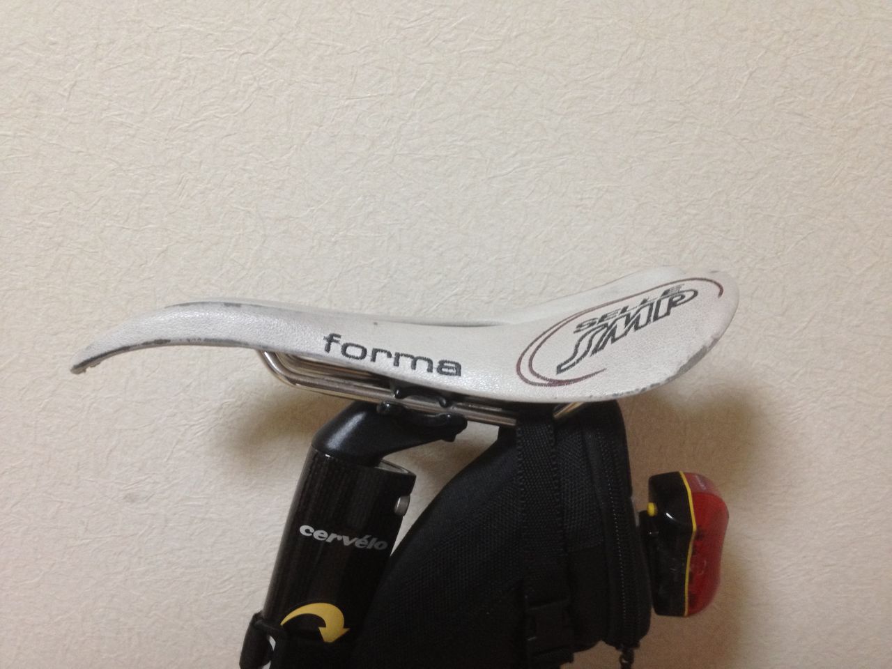 ロードバイクのサドルについて : おれが自転車だ!