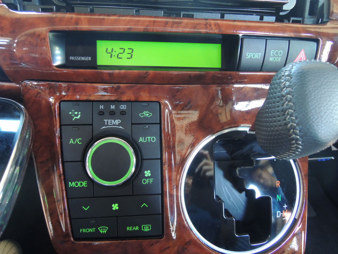 E12　ノート　e-POWER LED打替済エアコン 基板交換　LED打替済基板を先送り、外した純正基板を後日返却 エアコン パネルLED打替済エアコン 基板交換（日産 ノート e-POWER