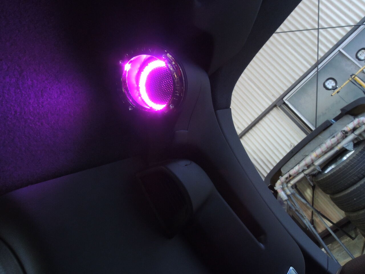 ncp 後期 bB TOYOTA スピーカー LED レインボー ncp 後期 bB TOYOTA スピーカー LED レインボー bB ncp TOYOTA ALPINE