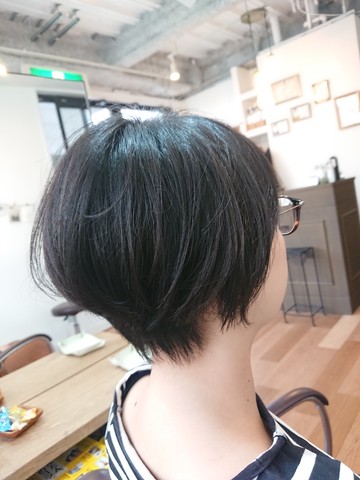 クセ毛カット 生えぐせ矯正でショートヘアにしよう 東武練馬美容室イロ髪質改善 東武練馬美容室イロのブログ 髪質改善縮毛矯正が人気の美容院 クセ毛カット 生えぐせ矯正でショートヘアにしよう 東武練馬美容室イロ髪質改善 東武練馬美容室イロのブログ 髪質改善縮毛矯正が人気の美容院