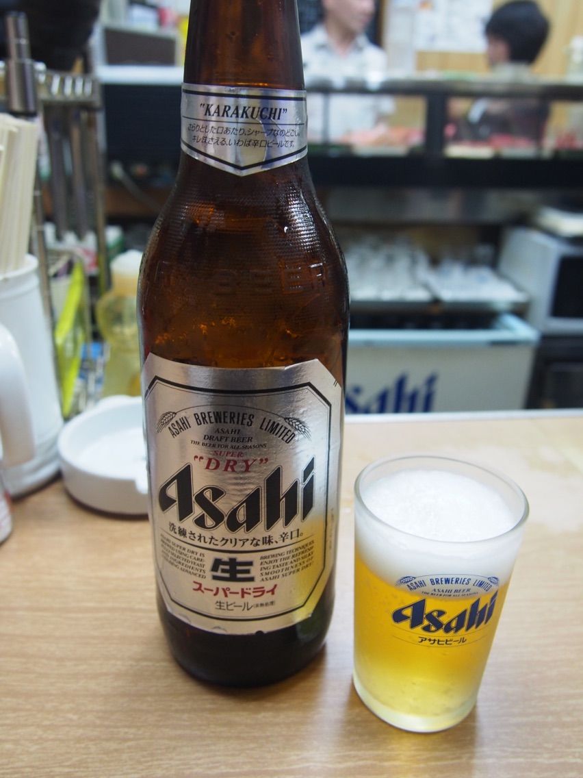 真昼間からのビールは最高 世界長新開地直売所 神戸新開地 ちびっこ酒場放浪記 関西