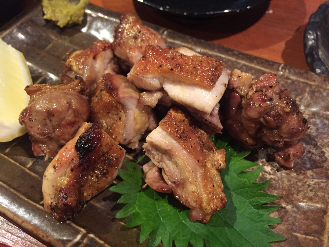 焼き鳥美味しい 枚方では貴重な立ち飲み屋さん 金八っつぁん 枚方 ちびっこ酒場放浪記 関西