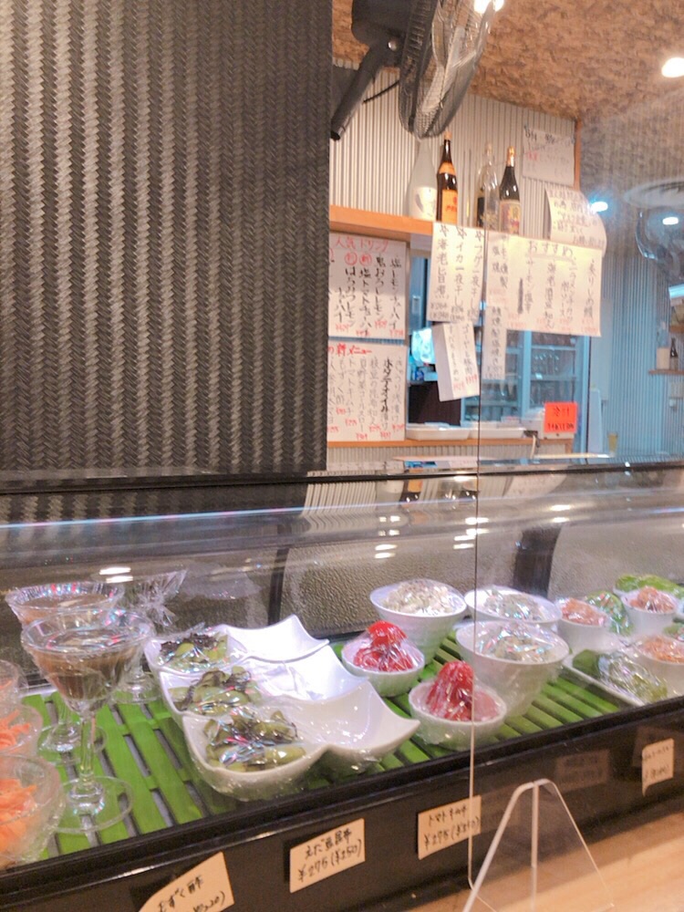 女性一人でも入りやすい駅前ビルの立ち飲み スタンドもぐ 梅田 ちびっこ酒場放浪記 関西