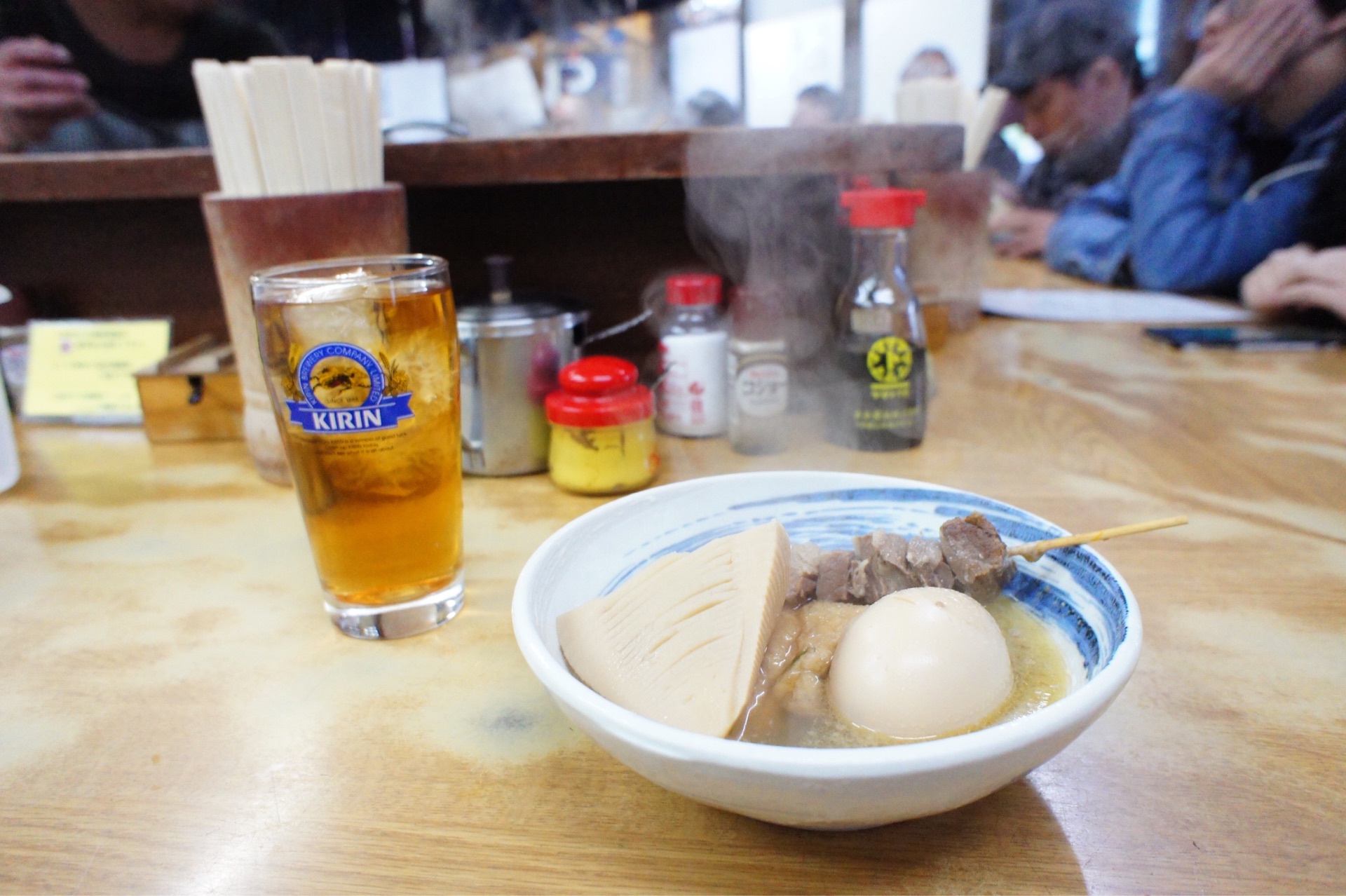 関東煮の人気店 夕方からの春菊にやっと出会えた きくや 玉造 ちびっこ酒場放浪記 関西