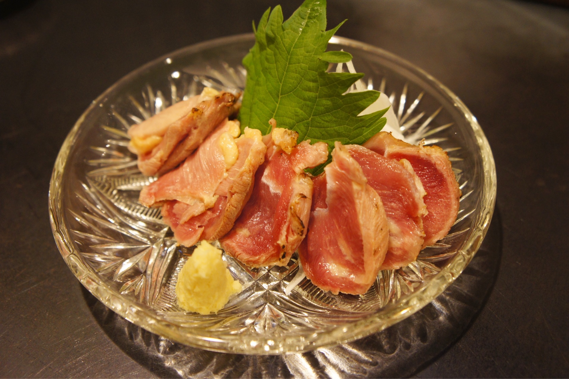 知覧鶏が美味 お刺身も炙り焼きも堪能 ひさご酒店 南森町 ちびっこ酒場放浪記 関西