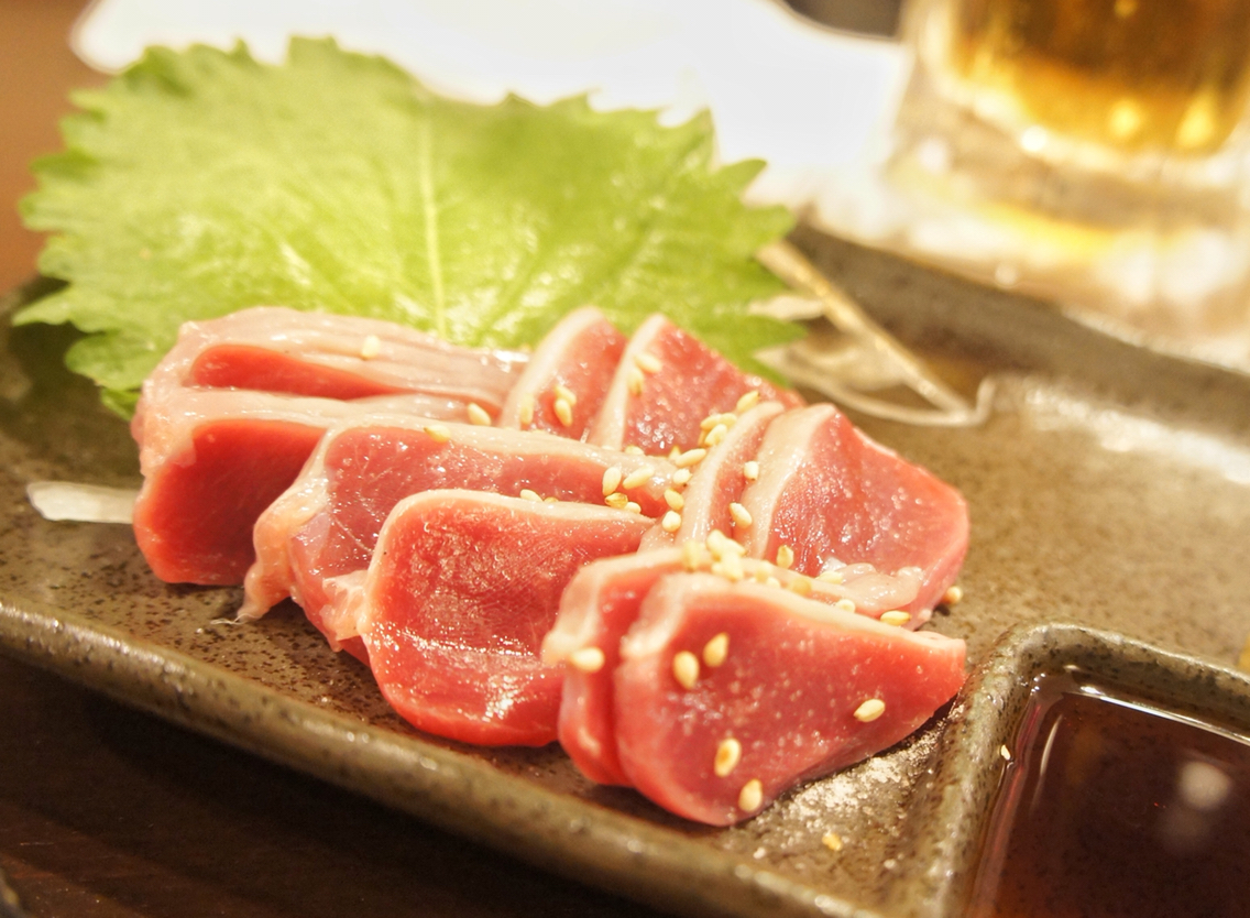 鳥刺しが美味しい 立ち飲みスタイルの焼き鳥屋さん Tori喰 神戸住吉 ちびっこ酒場放浪記 関西