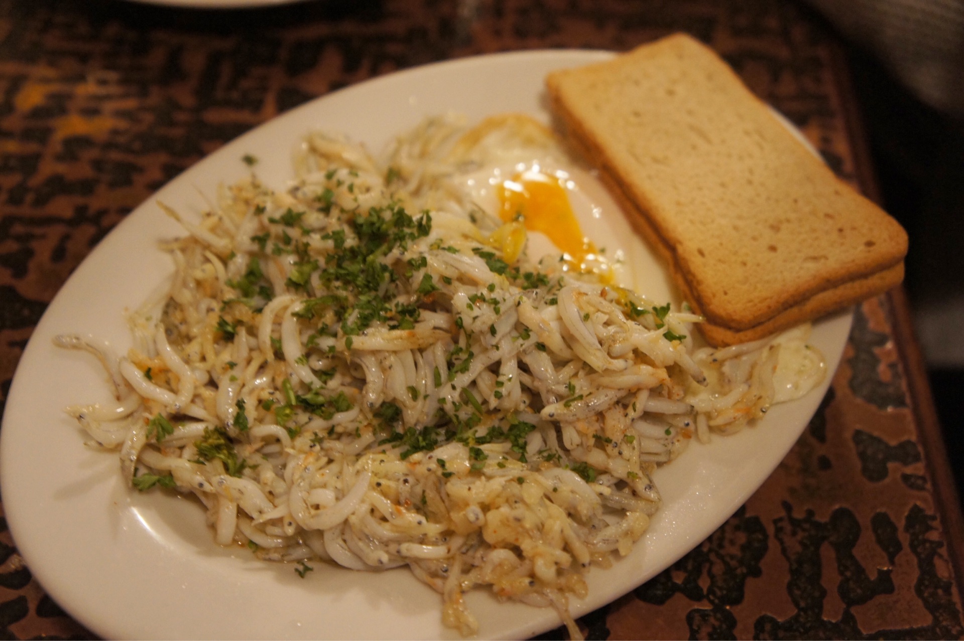 しらすのガーリックソテーが食べたくて セルベセリア ハンジョウ 天満 ちびっこ酒場放浪記 関西