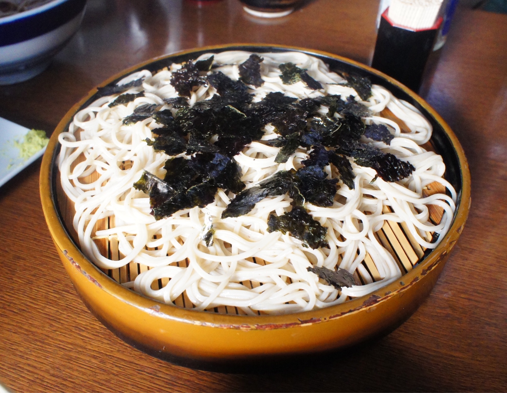蕎麦屋さんで昼から日本酒を飲むという粋なことをしてみた つるや 東京浅草 ちびっこ酒場放浪記 関西 蕎麦屋さんで昼から日本酒を飲むという粋なことをしてみた つるや 東京浅草 ちびっこ酒場放浪記 関西