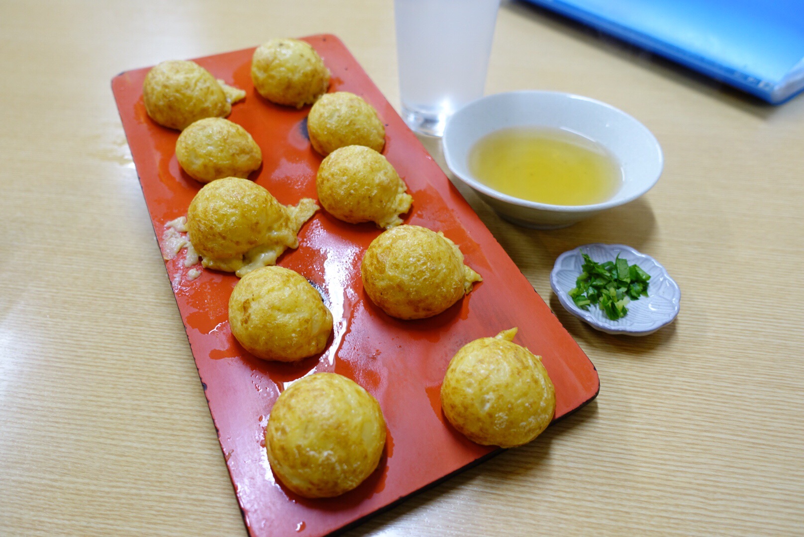 漢字ドリルで有名 フワトロ明石焼きが美味 明石焼きゴ 明石 ちびっこ酒場放浪記 関西 漢字ドリルで有名 フワトロ明石焼きが美味 明石焼きゴ 明石 ちびっこ酒場放浪記 関西