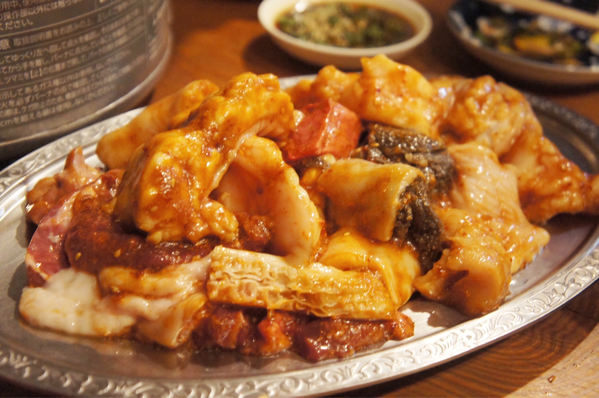 脂好きにはたまらない 特大ホルモン焼肉が食べられる デンスケ 天満 ちびっこ酒場放浪記 関西