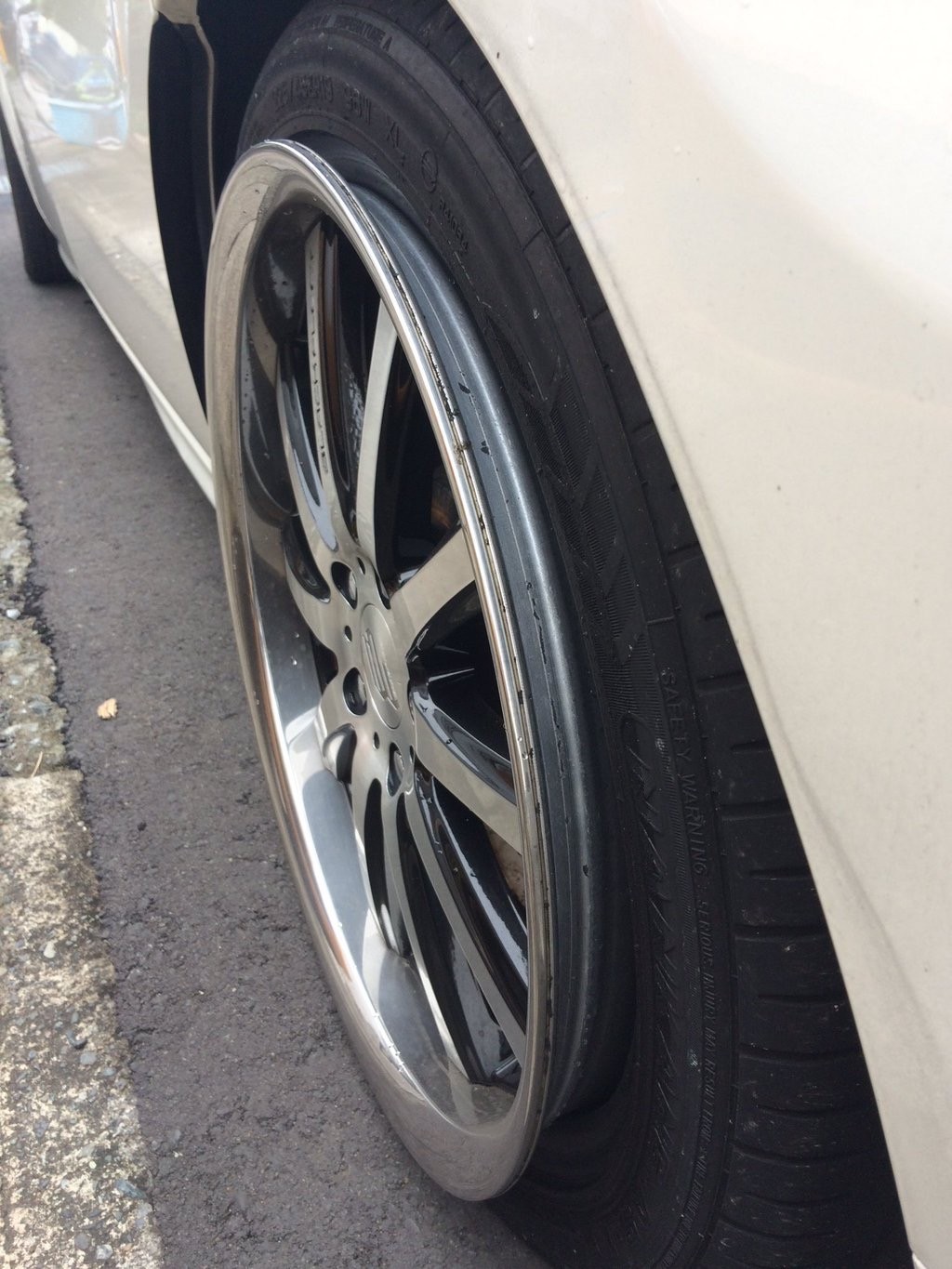 ダンロップ エナセーブ Rv504 225 45 19 日々の生活