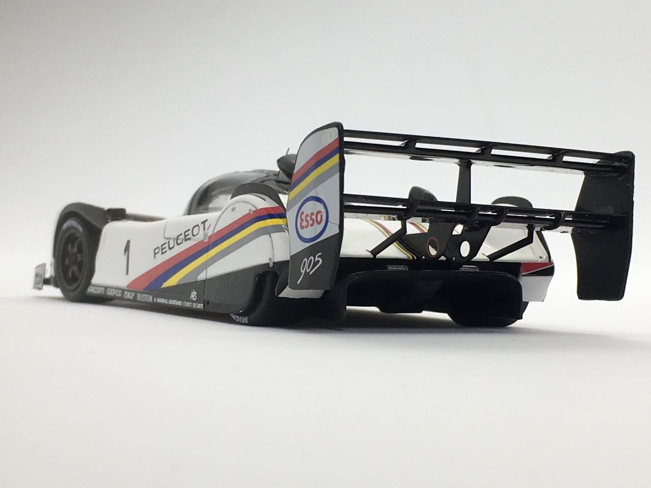 スパーク】プジョー 905 エボリューション2 : Garage Fox