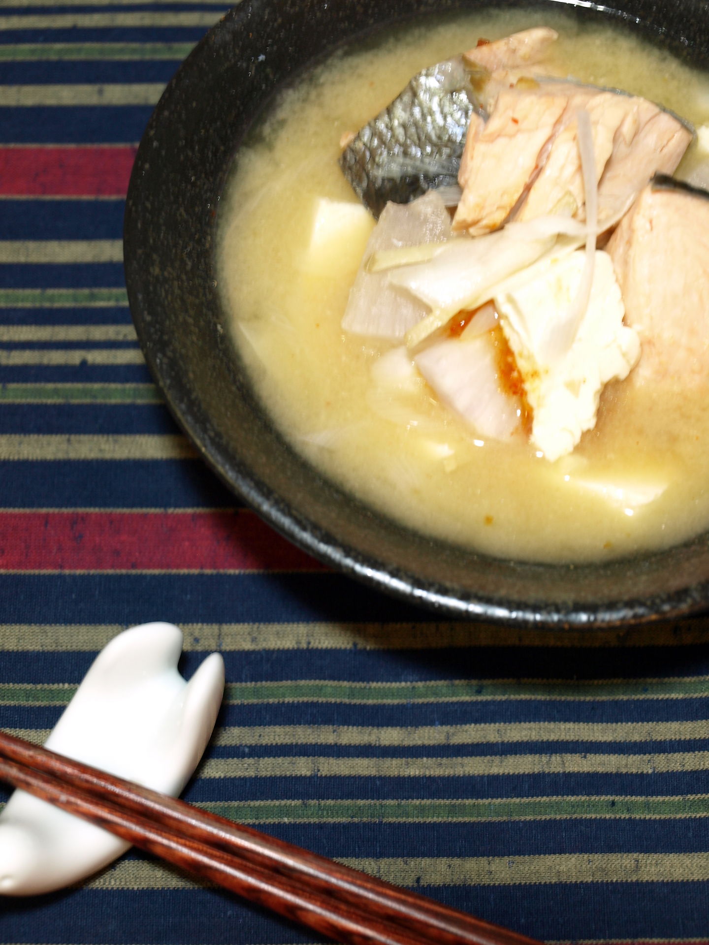 秋鮭のお味噌汁キムチ風味 イルピーノの簡単レシピ