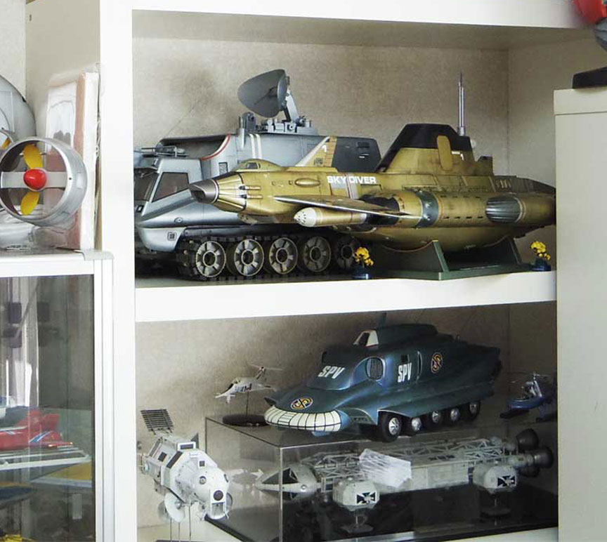 追跡戦闘車 - SPV : Spectrum Pursuit Vehicle : 特撮 追跡戦闘車 - SPV : Spectrum Pursuit Vehicle : 特撮