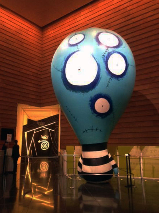 ティム・バートン の世界 』 : 特撮 プロップス 倉庫