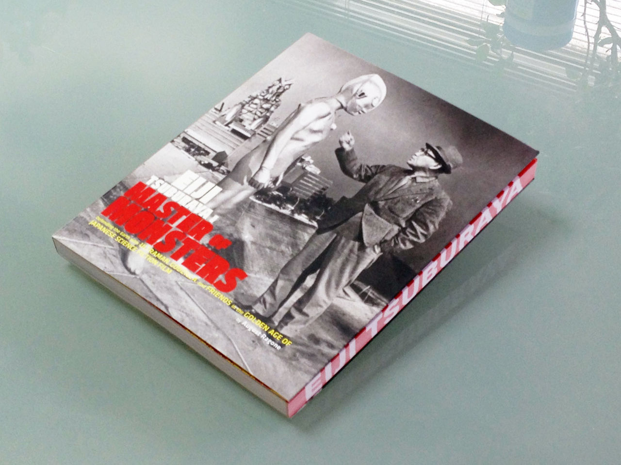 円谷英二 ウルトラマン Eiji Tsuburaya Master 洋書 Yahoo