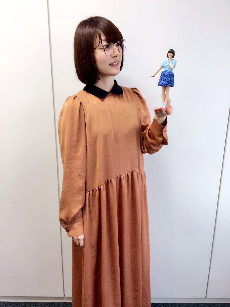 悲報 花澤香菜さん服どころかメガネまでダサい すごーいアニメまとめ 悲報 花澤香菜さん服どころかメガネまでダサい すごーいアニメまとめ