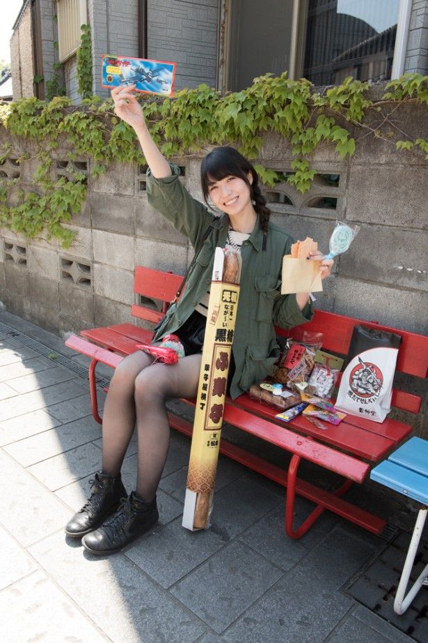 声優 青木瑠璃子ちゃんの美脚www げーのう