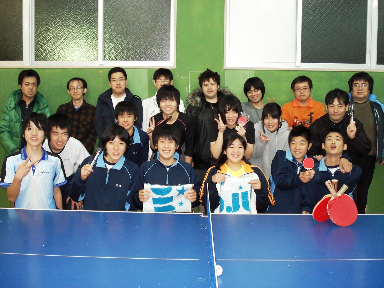 2011年度西宮今津高校卓球部後援 Ob Og 会及び忘年会の報告 兵庫県立西宮今津高校卓球部後援会