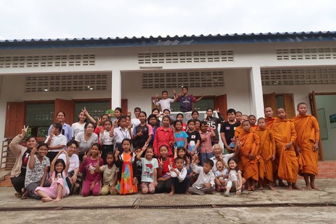 38505829_1888664717838625_2688177768088207360_o