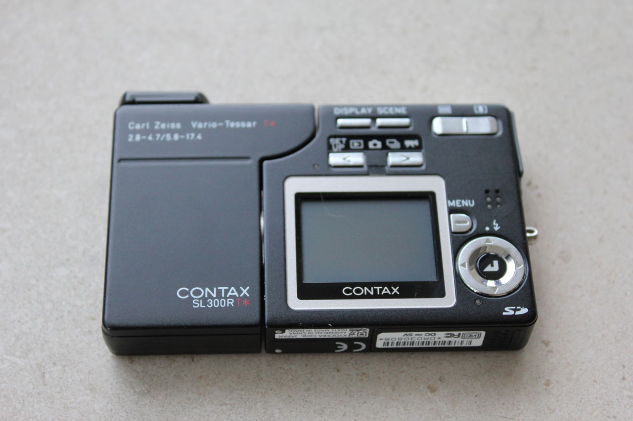 0511：CONTAX SL300RT* : 200万画素の記憶