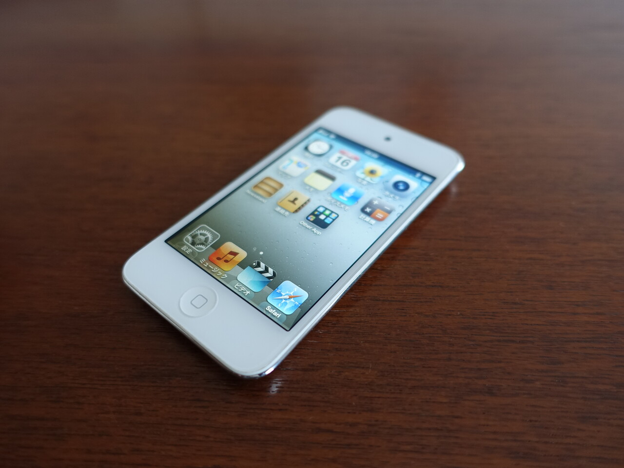0416：iPod touch 第4世代 64GB : 200万画素の記憶