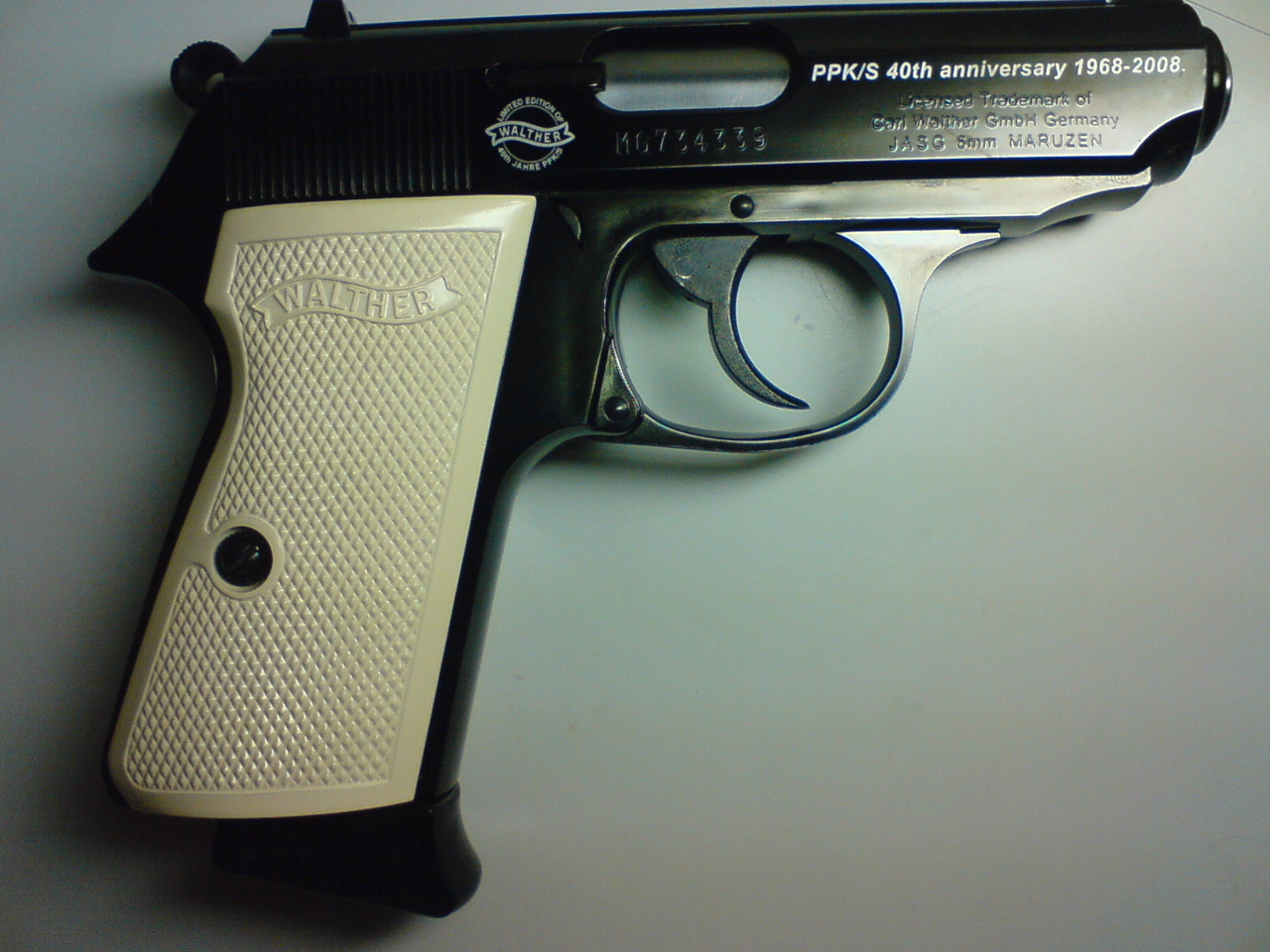 マルゼン？　ワルサーPPKスーパーヘヴィ Amazon.co.jp: 発火モデルガン ワルサーPPK/S ブラック