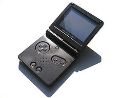 240px-Game_Boy_Advance_SP_-_onyx_black