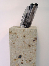 penstand42702.jpg