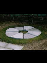 niwaishi071303.jpg