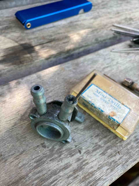 5229A32B-7864-4932-949C-E626F60D75FE