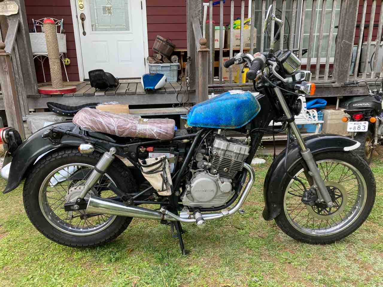 CBX125 カスタムの方向性 : 小さな町の旧車スローライフ CBX125 カスタムの方向性 : 小さな町の旧車スローライフ